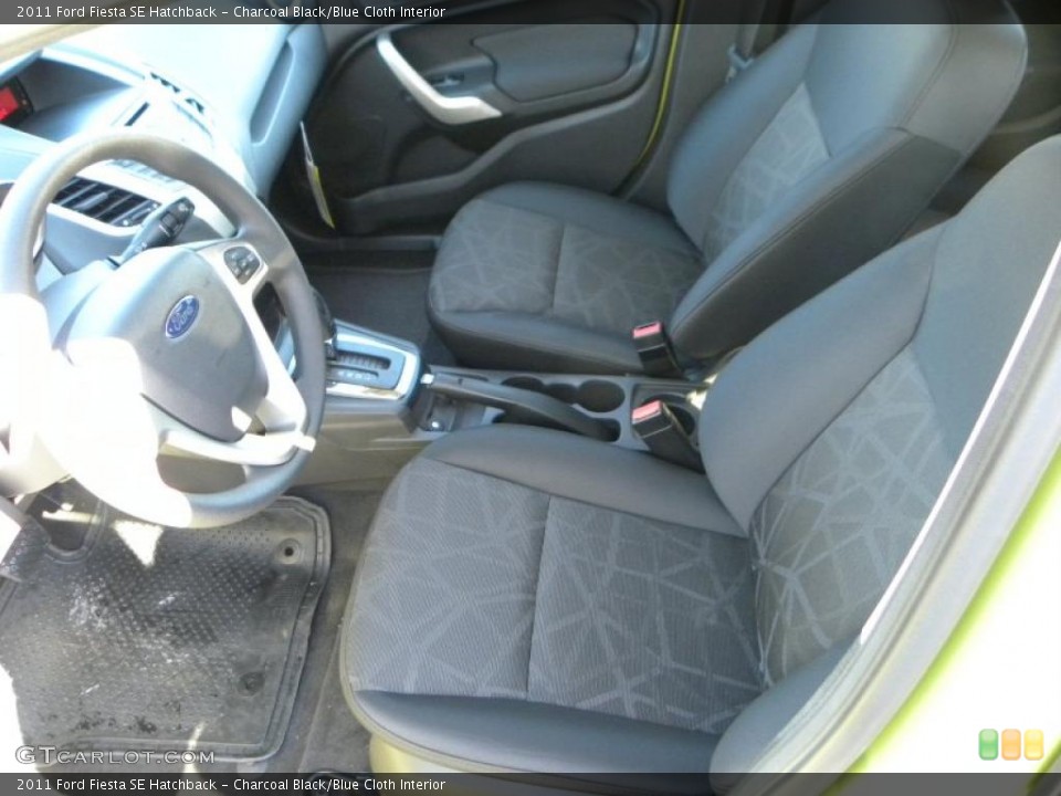 Charcoal Black/Blue Cloth Interior Photo for the 2011 Ford Fiesta SE Hatchback #39630338