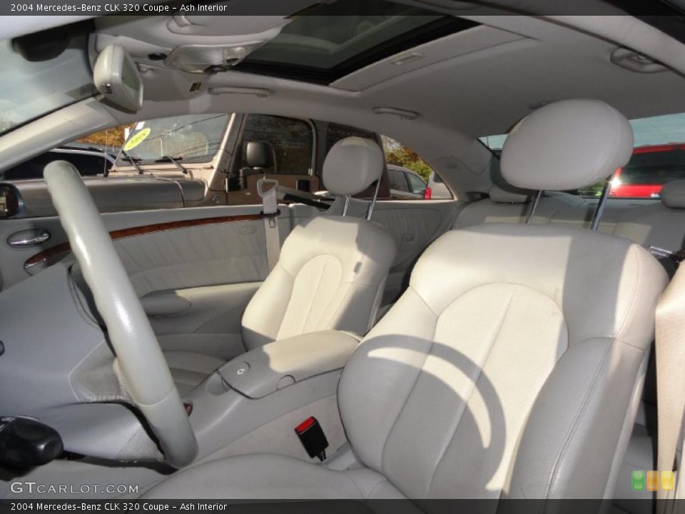 Ash Interior Photo for the 2004 Mercedes-Benz CLK 320 Coupe #39632754