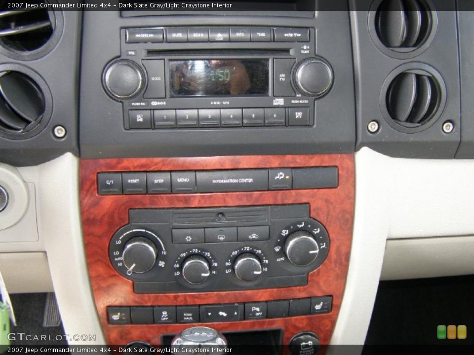Dark Slate Gray/Light Graystone Interior Controls for the 2007 Jeep Commander Limited 4x4 #39635114