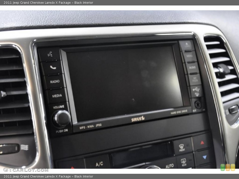 Black Interior Navigation for the 2011 Jeep Grand Cherokee Laredo X Package #39644839