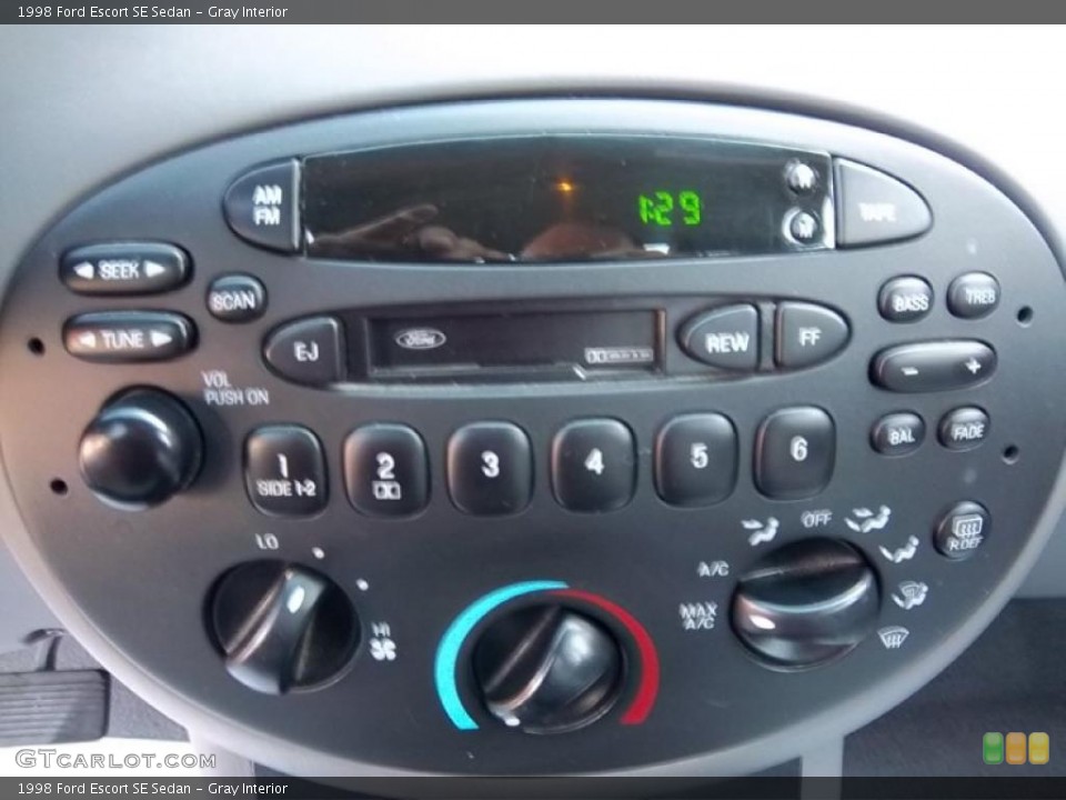 Gray Interior Controls for the 1998 Ford Escort SE Sedan #39648804