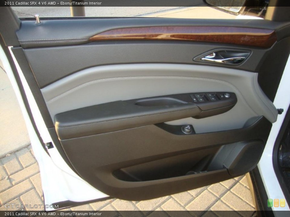 Ebony/Titanium Interior Door Panel for the 2011 Cadillac SRX 4 V6 AWD #39665453