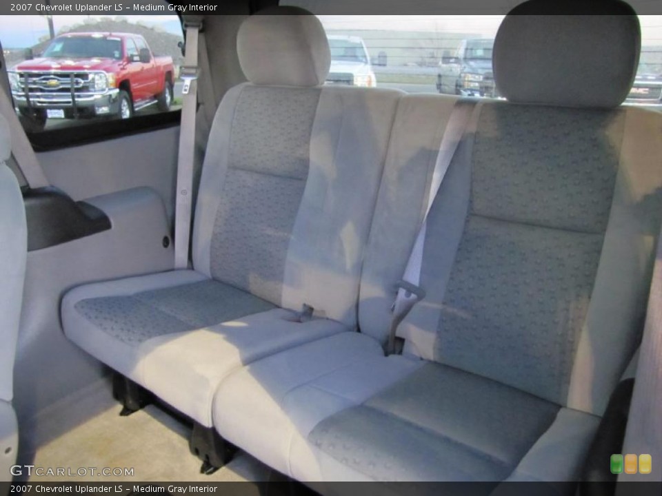 Medium Gray Interior Photo for the 2007 Chevrolet Uplander LS #39668713