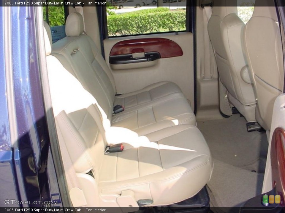 Tan Interior Photo for the 2005 Ford F250 Super Duty Lariat Crew Cab #39669779
