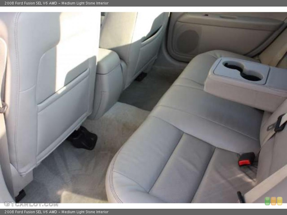 Medium Light Stone Interior Photo for the 2008 Ford Fusion SEL V6 AWD #39670868