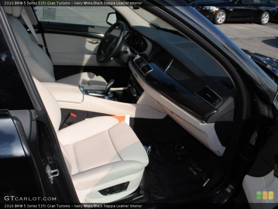 Ivory White/Black Nappa Leather Interior Photo for the 2010 BMW 5 Series 535i Gran Turismo #39671267