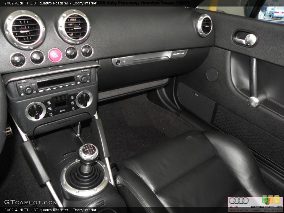 Ebony Interior Photo for the 2002 Audi TT 1.8T quattro Roadster #39672531