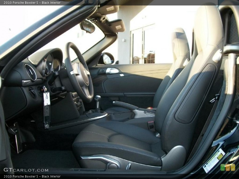Black Interior Photo for the 2010 Porsche Boxster S #39675211
