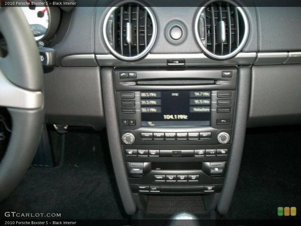 Black Interior Controls for the 2010 Porsche Boxster S #39675287