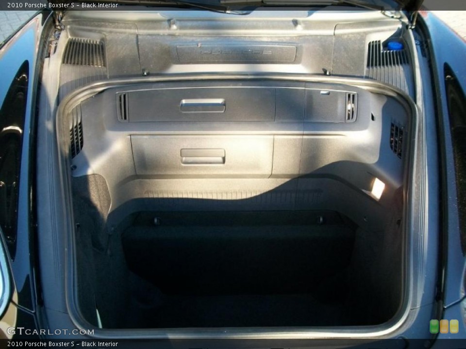 Black Interior Trunk for the 2010 Porsche Boxster S #39675423