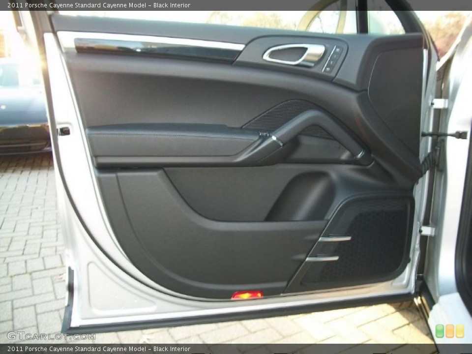 Black Interior Door Panel for the 2011 Porsche Cayenne  #39675615