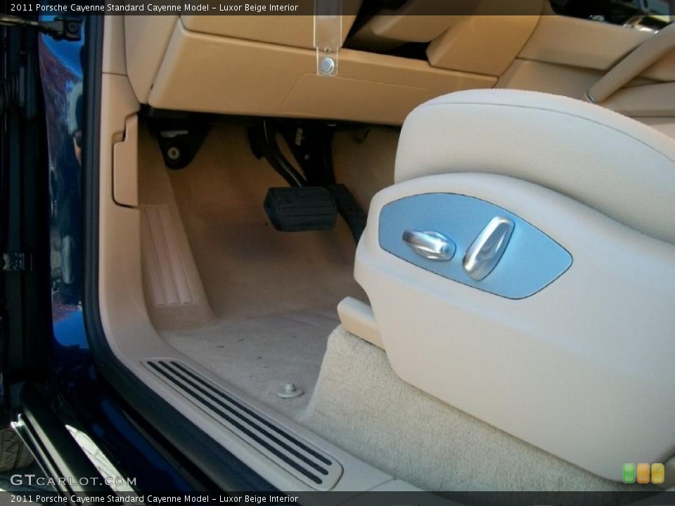 Luxor Beige Interior Controls for the 2011 Porsche Cayenne  #39677955