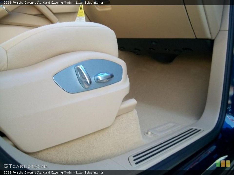 Luxor Beige Interior Controls for the 2011 Porsche Cayenne  #39678224