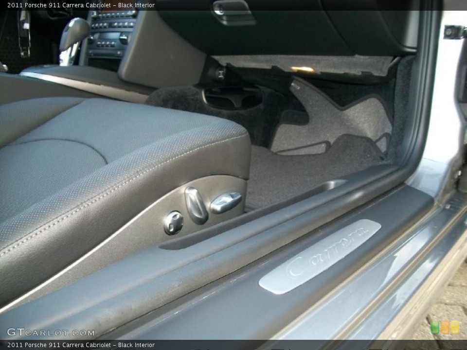 Black Interior Photo for the 2011 Porsche 911 Carrera Cabriolet #39679689