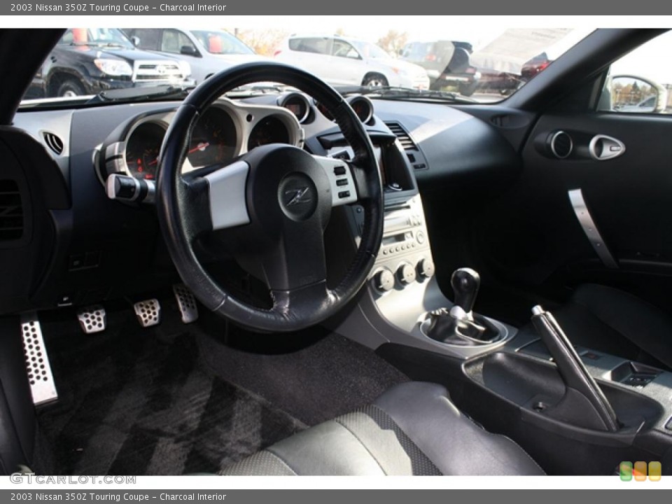 Charcoal Interior Photo for the 2003 Nissan 350Z Touring Coupe #39680687