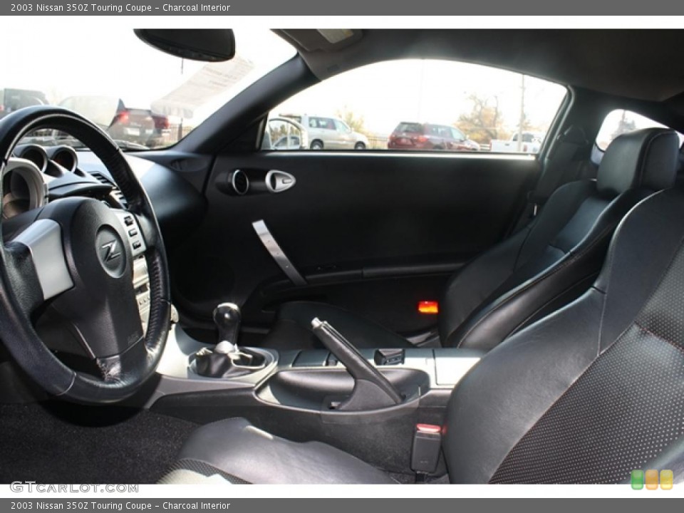 Charcoal Interior Photo for the 2003 Nissan 350Z Touring Coupe #39680711