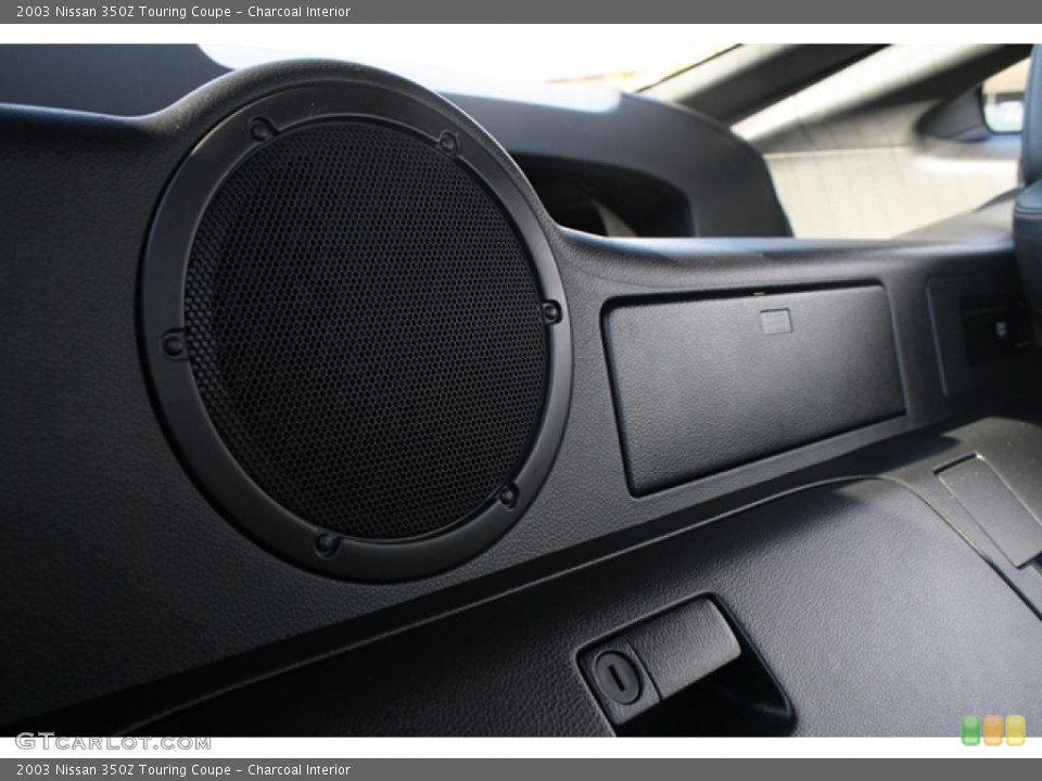 Charcoal Interior Photo for the 2003 Nissan 350Z Touring Coupe #39680787