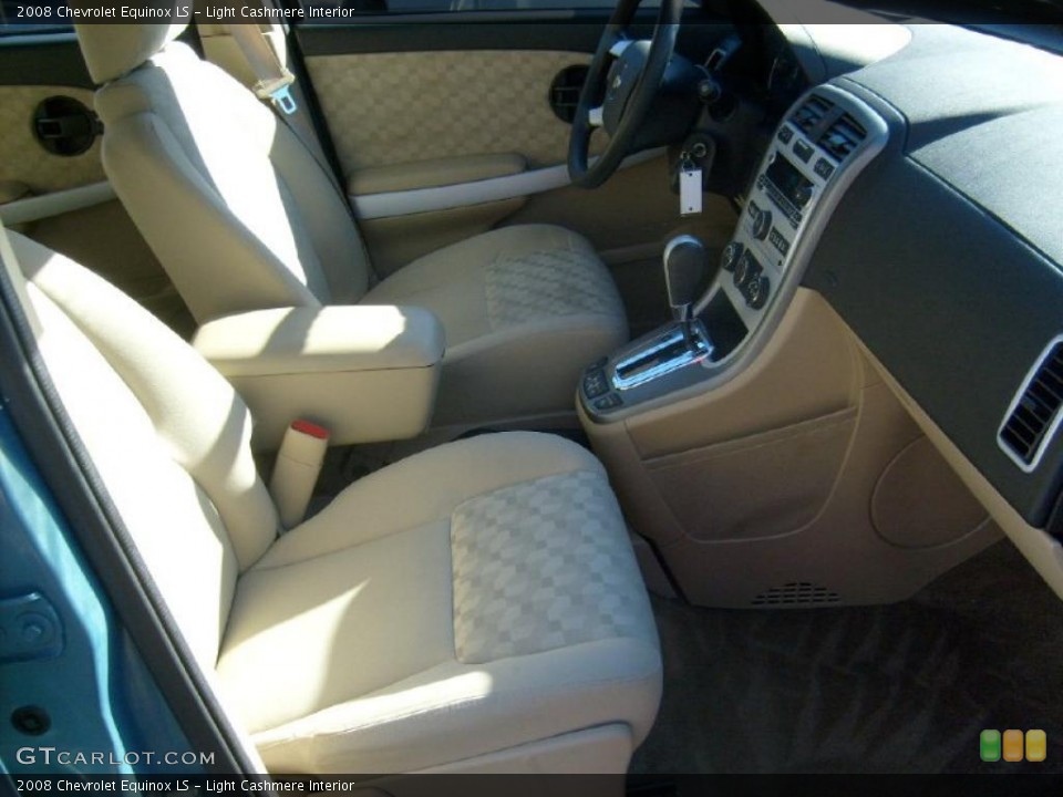Light Cashmere Interior Photo for the 2008 Chevrolet Equinox LS #39687031