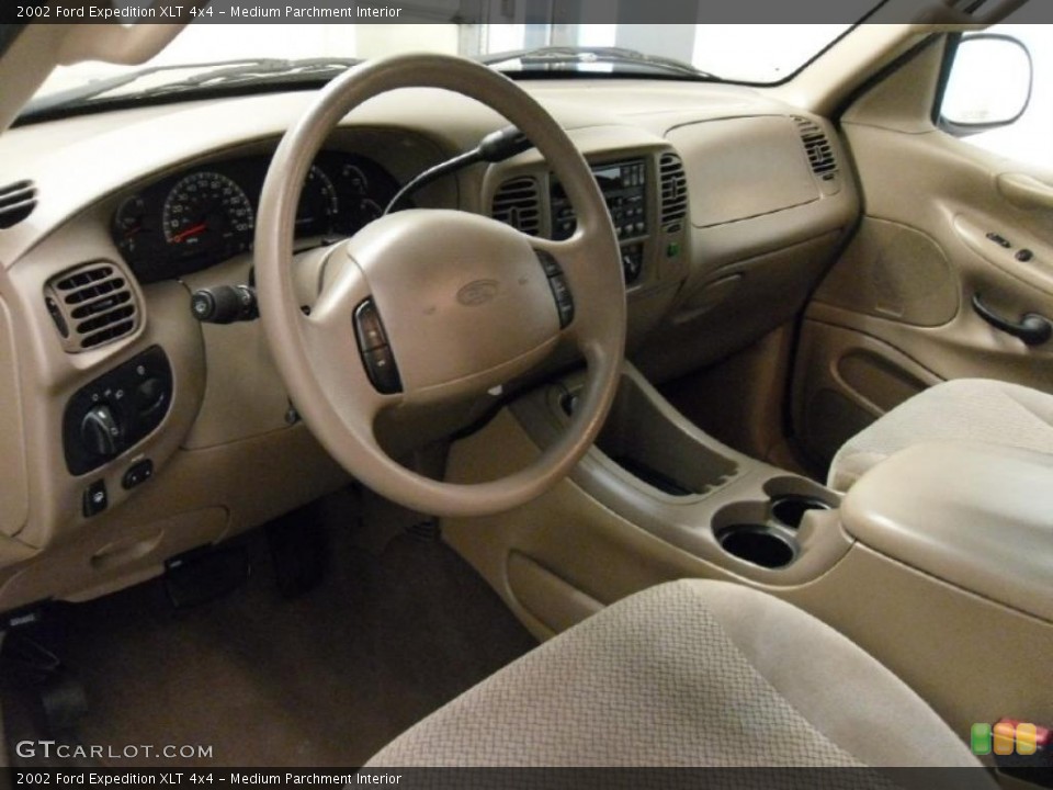 Medium Parchment 2002 Ford Expedition Interiors