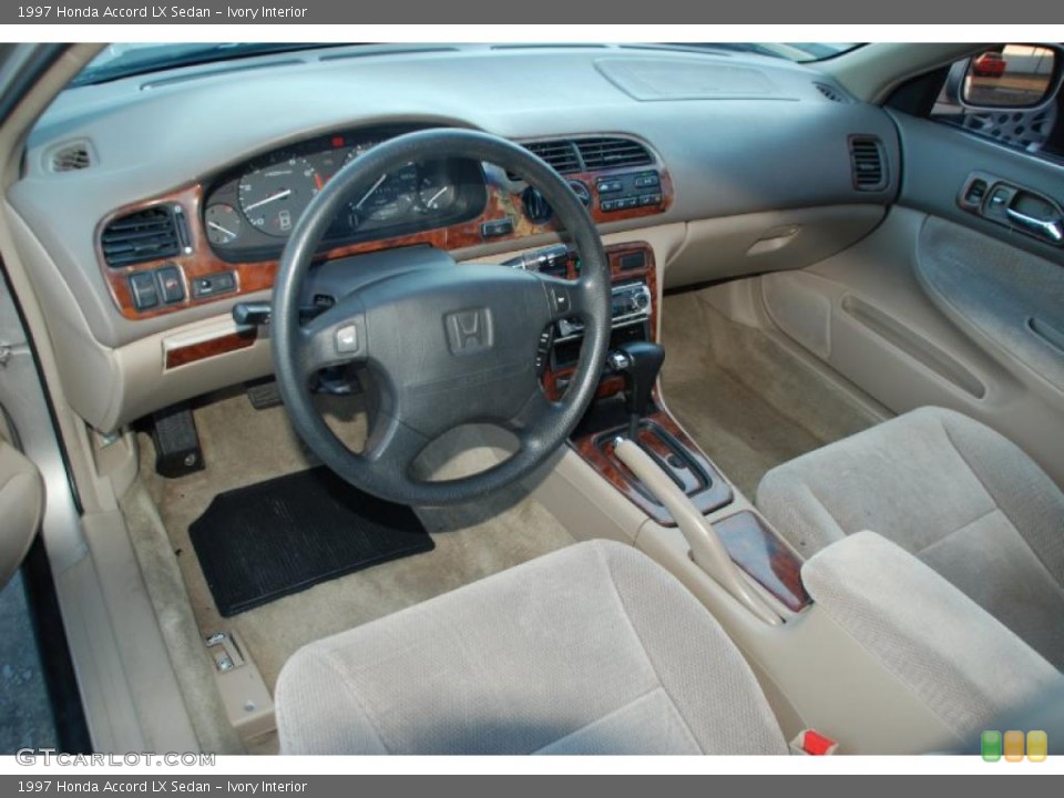 Ivory Interior Photo for the 1997 Honda Accord LX Sedan #39695723