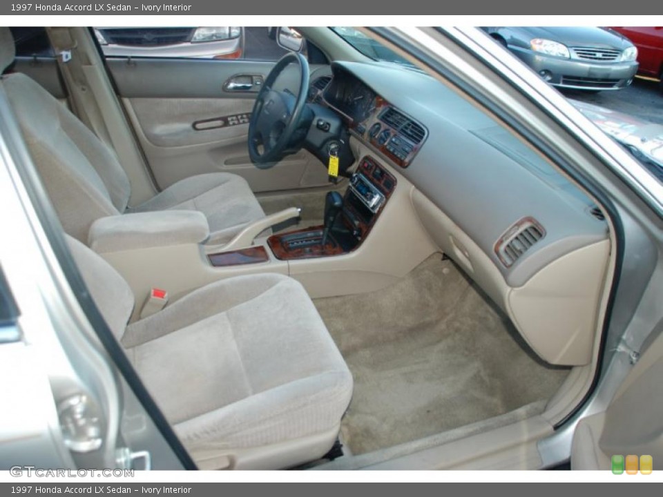 Ivory Interior Photo for the 1997 Honda Accord LX Sedan #39695803