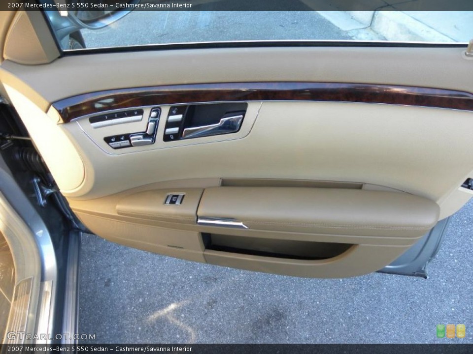 Cashmere/Savanna Interior Door Panel for the 2007 Mercedes-Benz S 550 Sedan #39697577