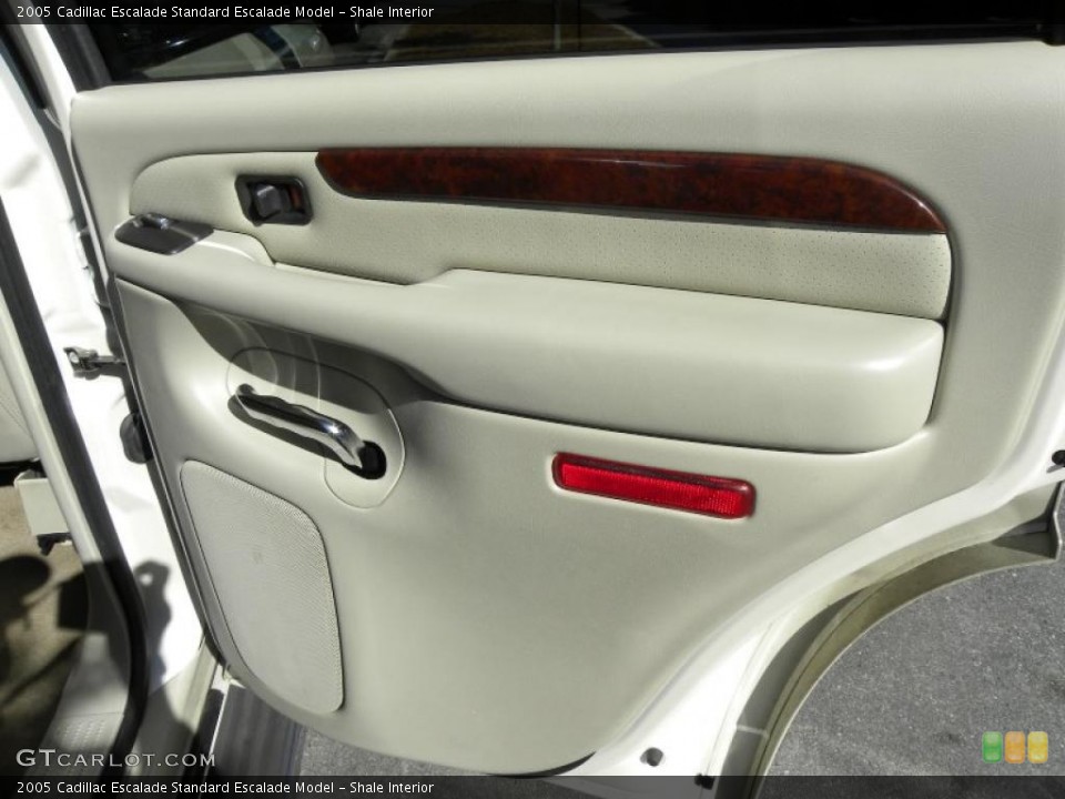 Shale Interior Door Panel for the 2005 Cadillac Escalade  #39698031