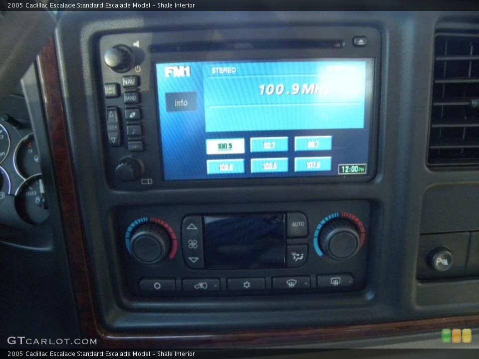 Shale Interior Controls for the 2005 Cadillac Escalade  #39698283