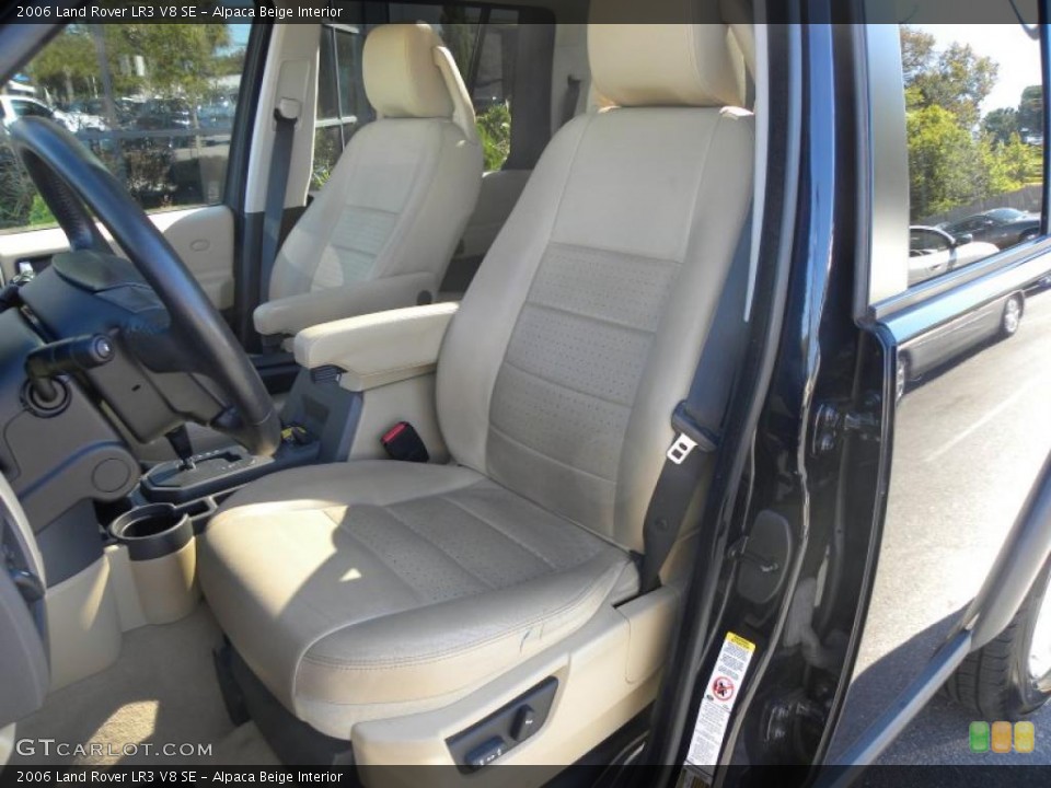 Alpaca Beige Interior Photo for the 2006 Land Rover LR3 V8 SE #39698759