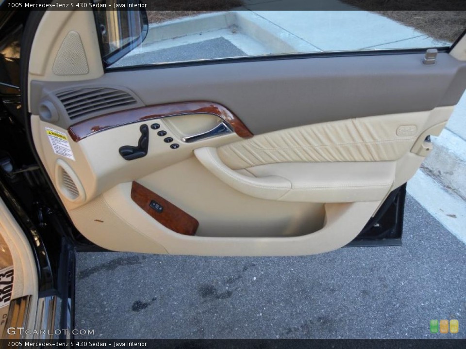 Java Interior Door Panel for the 2005 Mercedes-Benz S 430 Sedan #39700759
