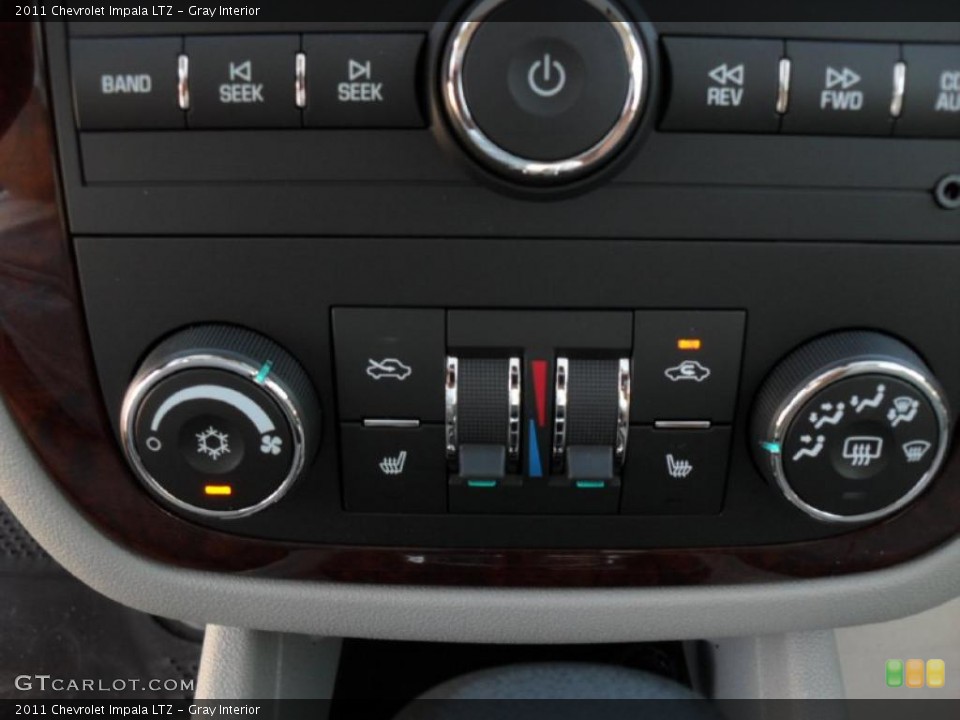 Gray Interior Controls for the 2011 Chevrolet Impala LTZ #39703127
