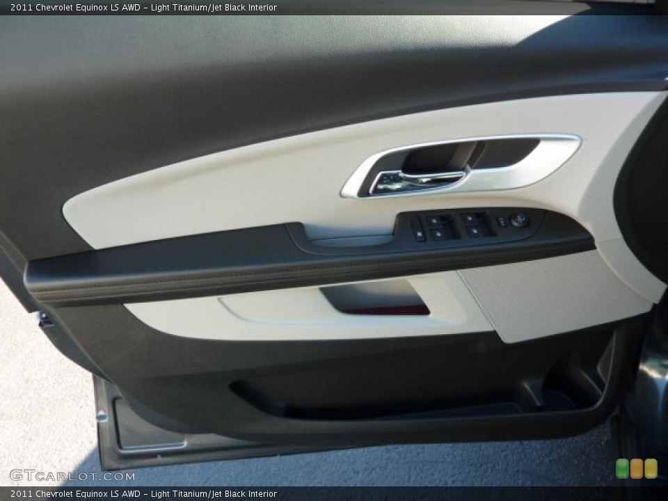 Light Titanium/Jet Black Interior Door Panel for the 2011 Chevrolet Equinox LS AWD #39705625