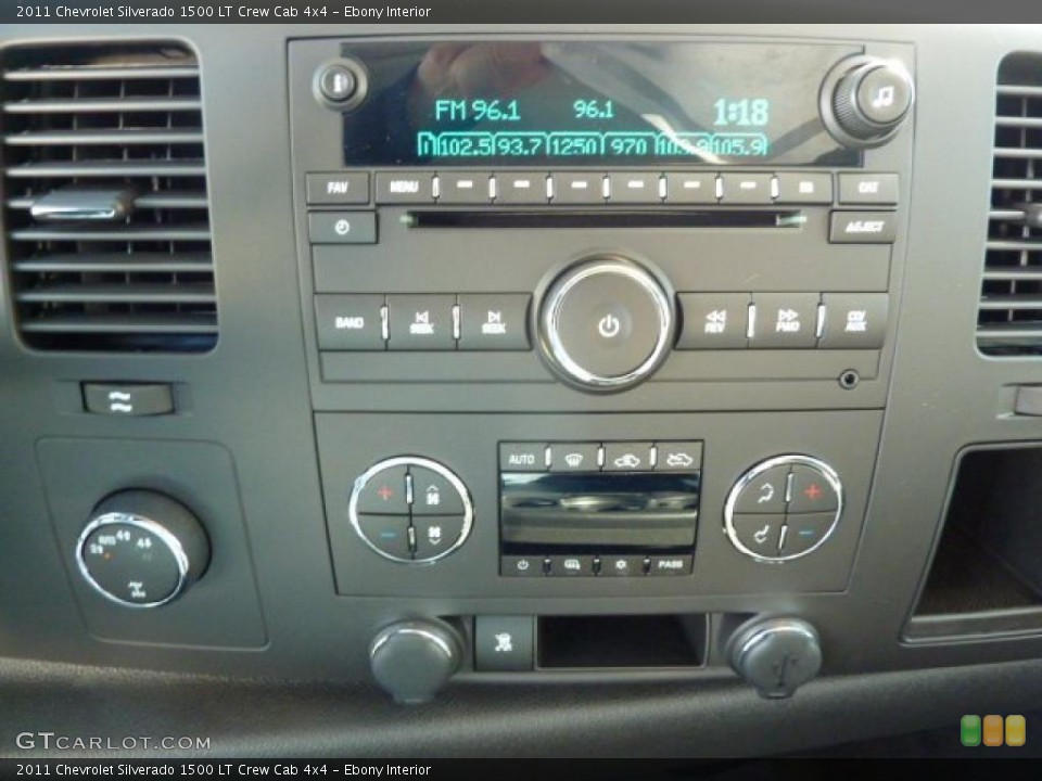 Ebony Interior Controls for the 2011 Chevrolet Silverado 1500 LT Crew Cab 4x4 #39706911