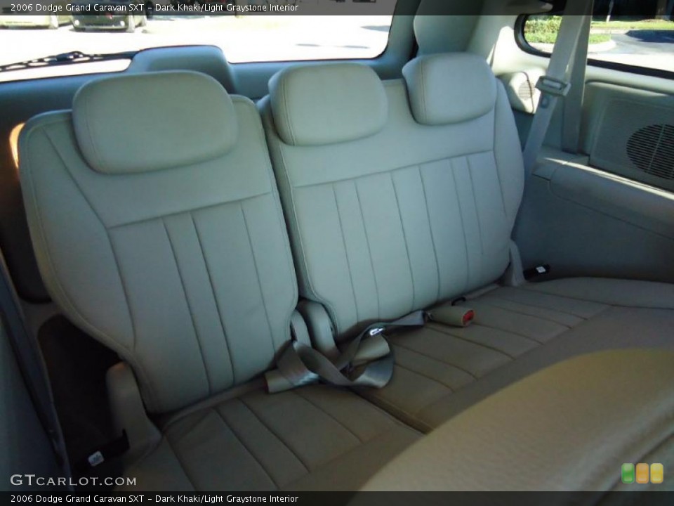 Dark Khaki/Light Graystone Interior Photo for the 2006 Dodge Grand Caravan SXT #39708827