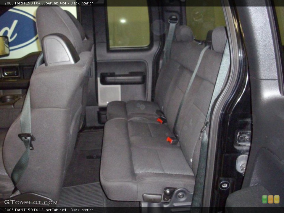 Black Interior Photo for the 2005 Ford F150 FX4 SuperCab 4x4 #39712407