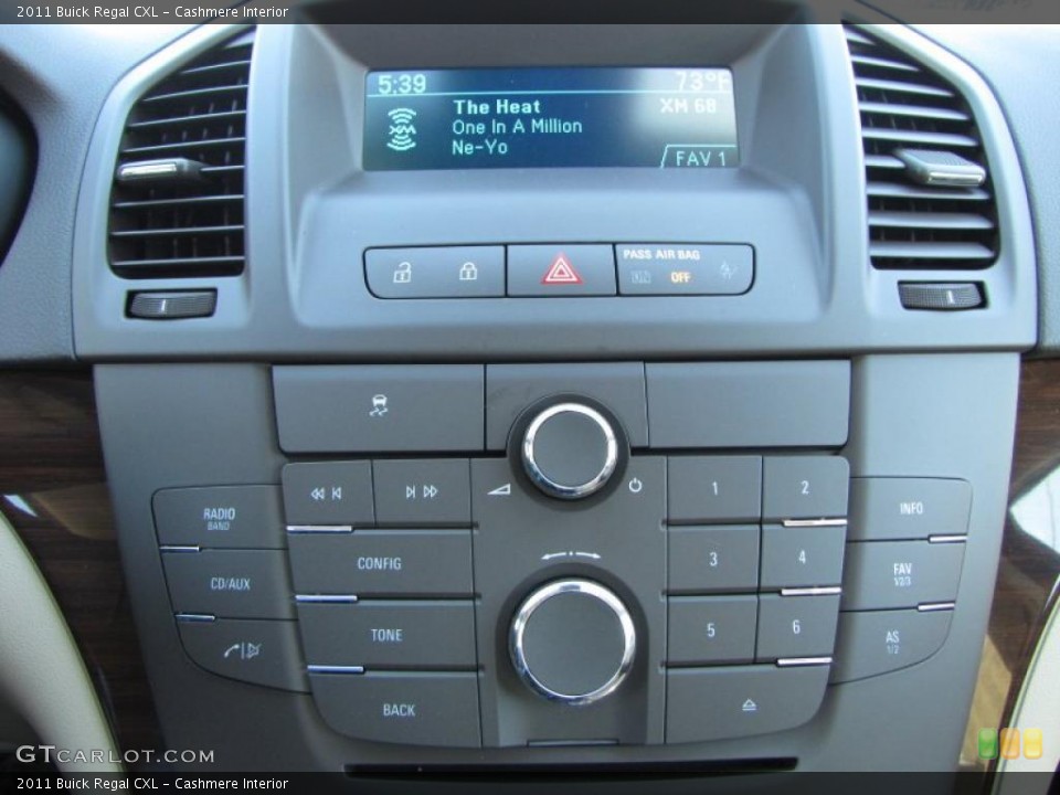 Cashmere Interior Controls for the 2011 Buick Regal CXL #39715151