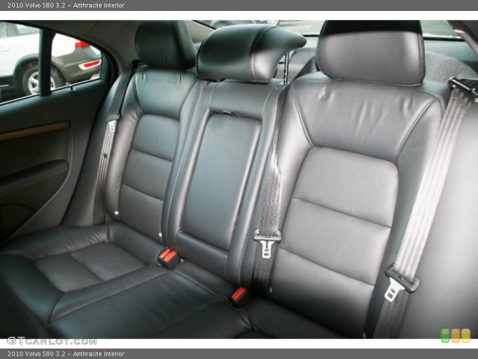 Anthracite Interior Photo for the 2010 Volvo S80 3.2 #39717555