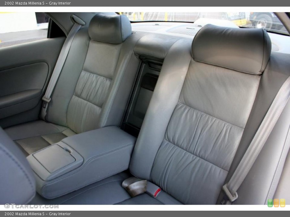 Gray Interior Photo for the 2002 Mazda Millenia S #39719451