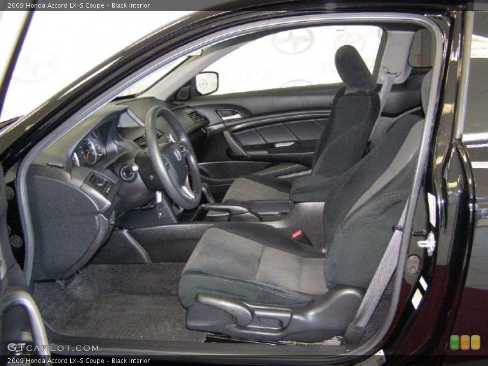 Black Interior Photo for the 2009 Honda Accord LX-S Coupe #39722667