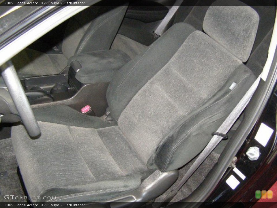 Black Interior Photo for the 2009 Honda Accord LX-S Coupe #39722683
