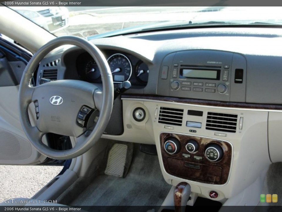 Beige Interior Dashboard for the 2006 Hyundai Sonata GLS V6 #39732384