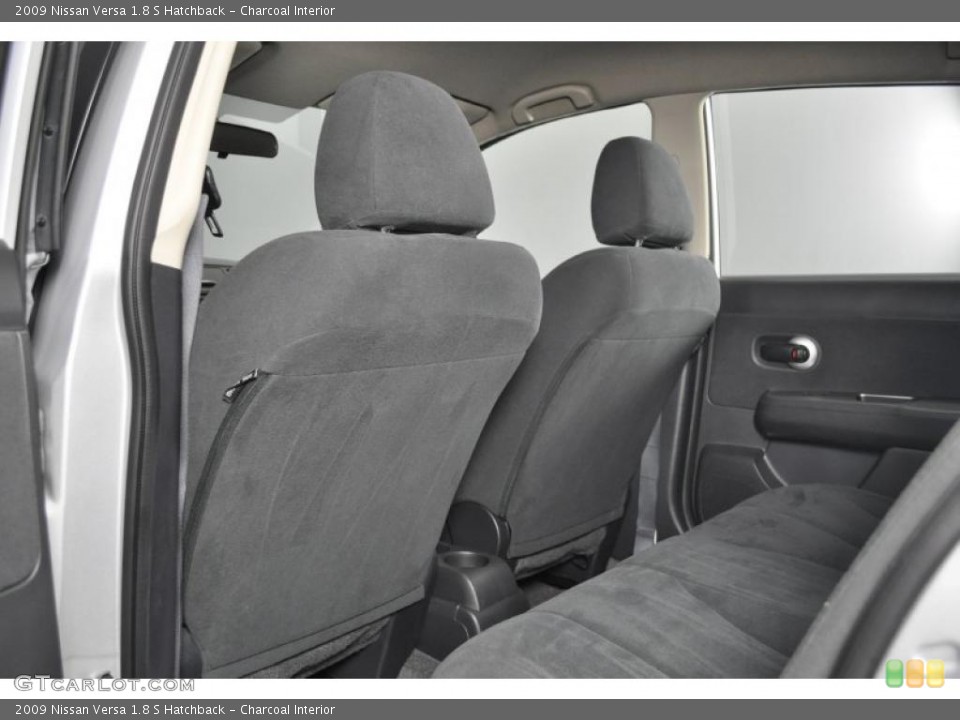 Charcoal Interior Photo for the 2009 Nissan Versa 1.8 S Hatchback #39734206