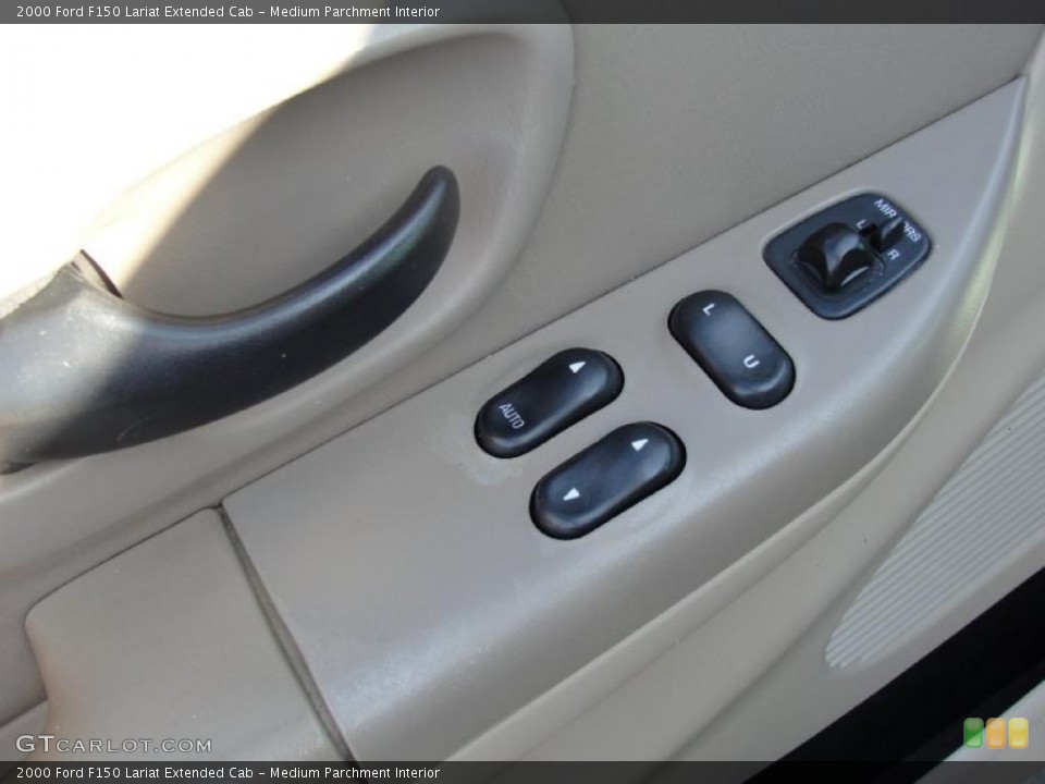 Medium Parchment Interior Controls for the 2000 Ford F150 Lariat Extended Cab #39735105