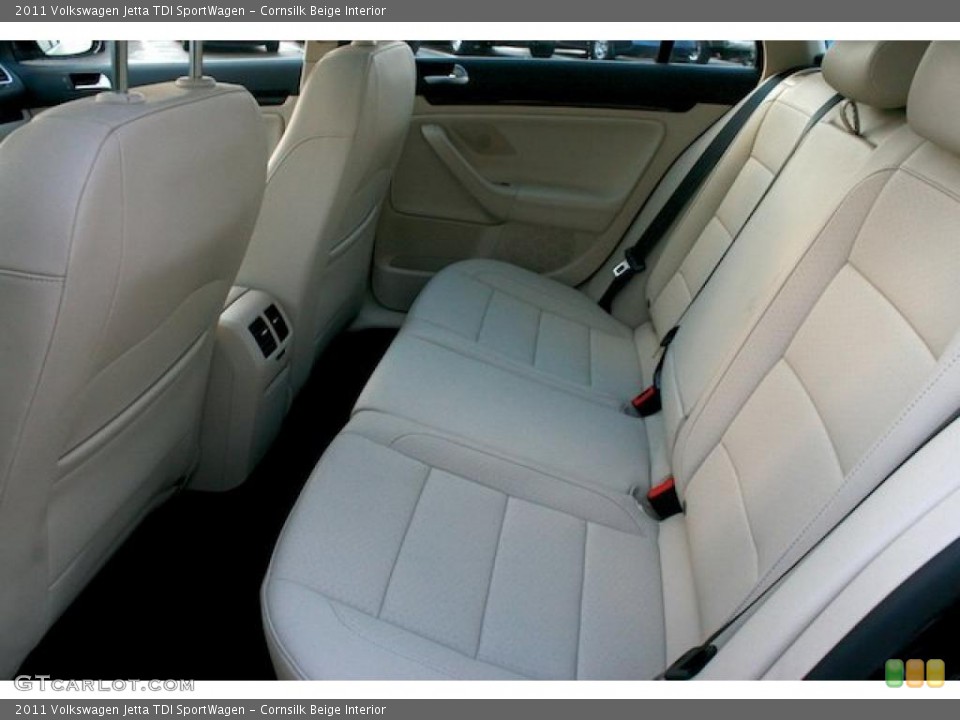 Cornsilk Beige Interior Photo for the 2011 Volkswagen Jetta TDI SportWagen #39738313