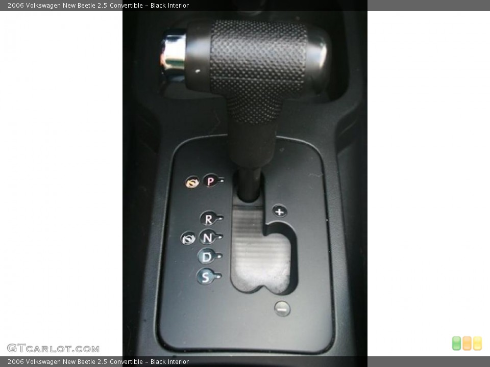 Black Interior Transmission for the 2006 Volkswagen New Beetle 2.5 Convertible #39738589