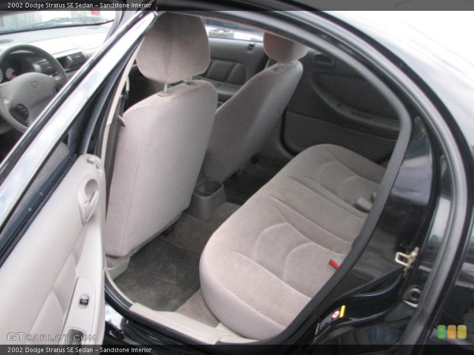 Sandstone Interior Photo for the 2002 Dodge Stratus SE Sedan #39743639