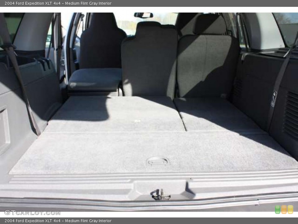 Medium Flint Gray Interior Trunk for the 2004 Ford Expedition XLT 4x4 #39745150
