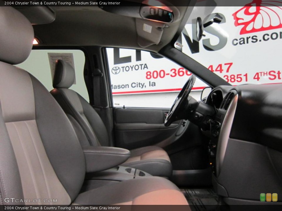Medium Slate Gray Interior Photo for the 2004 Chrysler Town & Country Touring #39747774