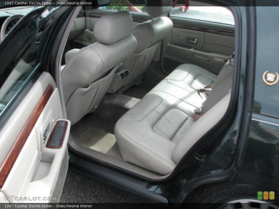 Shale/Neutral Interior Photo for the 1997 Cadillac DeVille Sedan #39748802