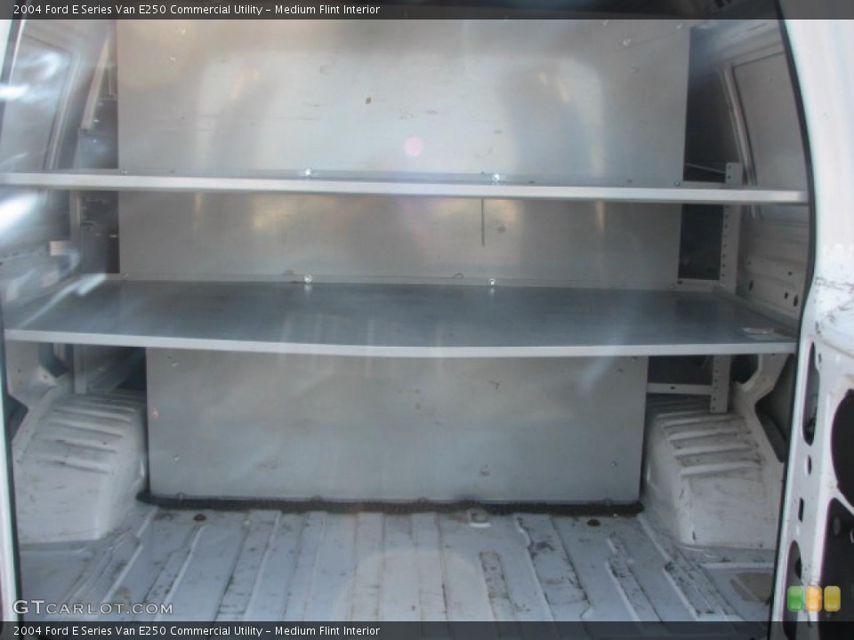 Medium Flint Interior Photo for the 2004 Ford E Series Van E250 Commercial Utility #39750066